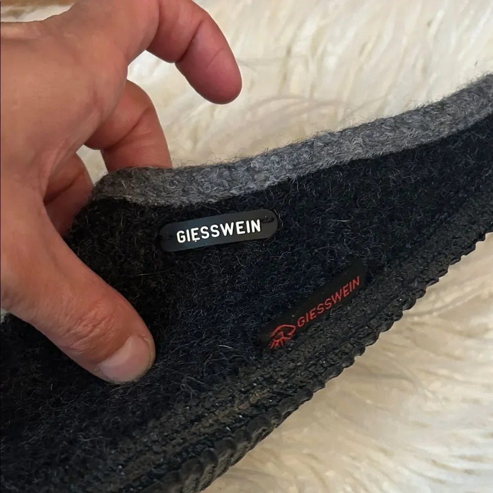 Giesswein wool slip